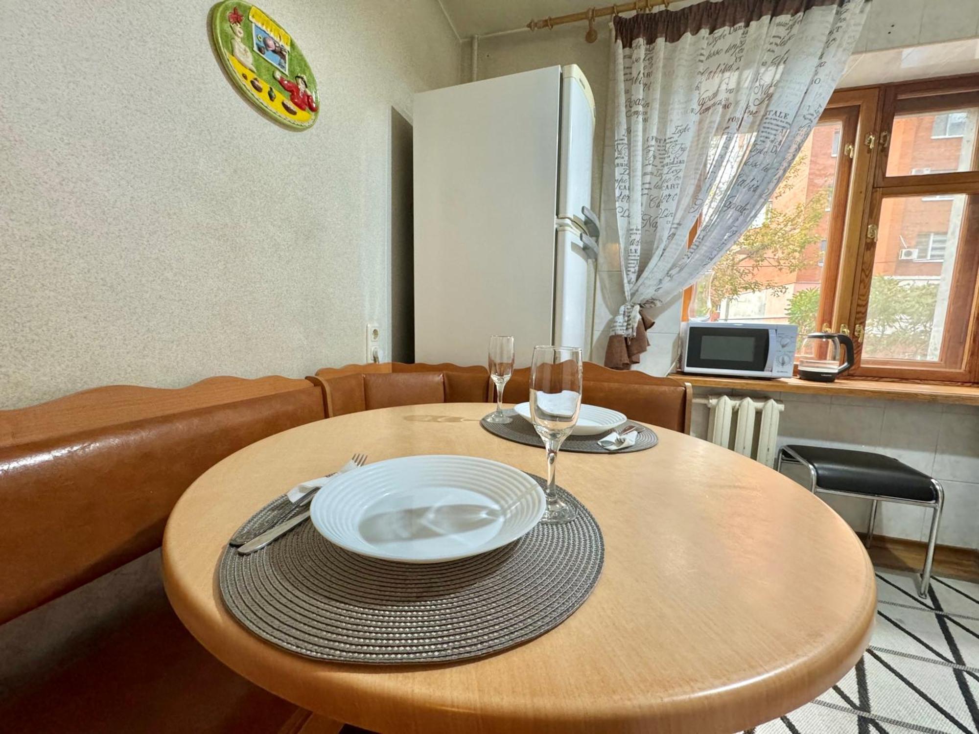 Apartpoltava Затишна 3-Кімнатна Квартира В Центрі Міста, Каштанова Алея, Звітна Документація, Чек Kültér fotó